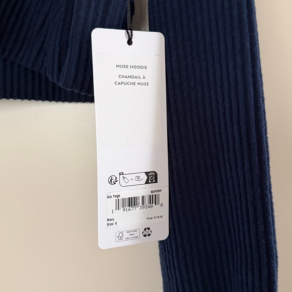 Alo Muse Hoodie - Picture 2 of 5